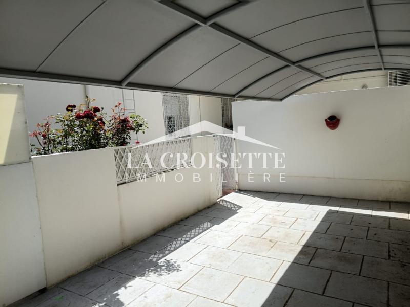 Rez-de-chaussée de villa S+2 meublé à Carthage